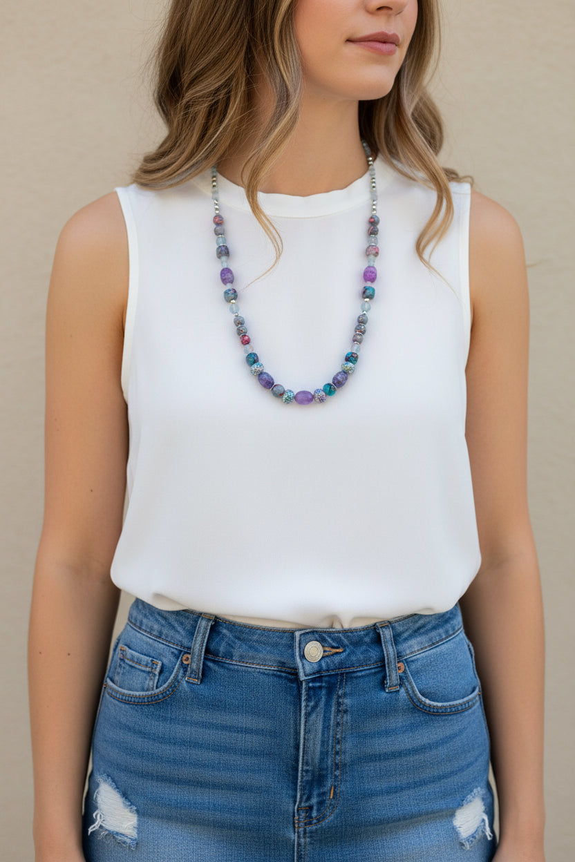 Irisation | Handmade Necklace Boho Chic With Chain And Glass Beads - Distinct Designs