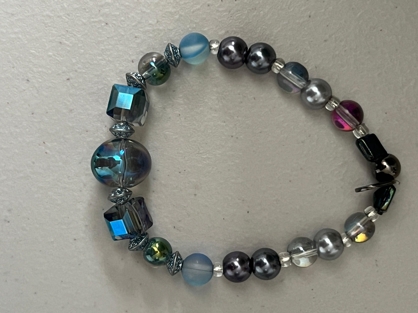 Galaxy Glass Bracelet | Iridescent Glass Beads - Distinct Designs