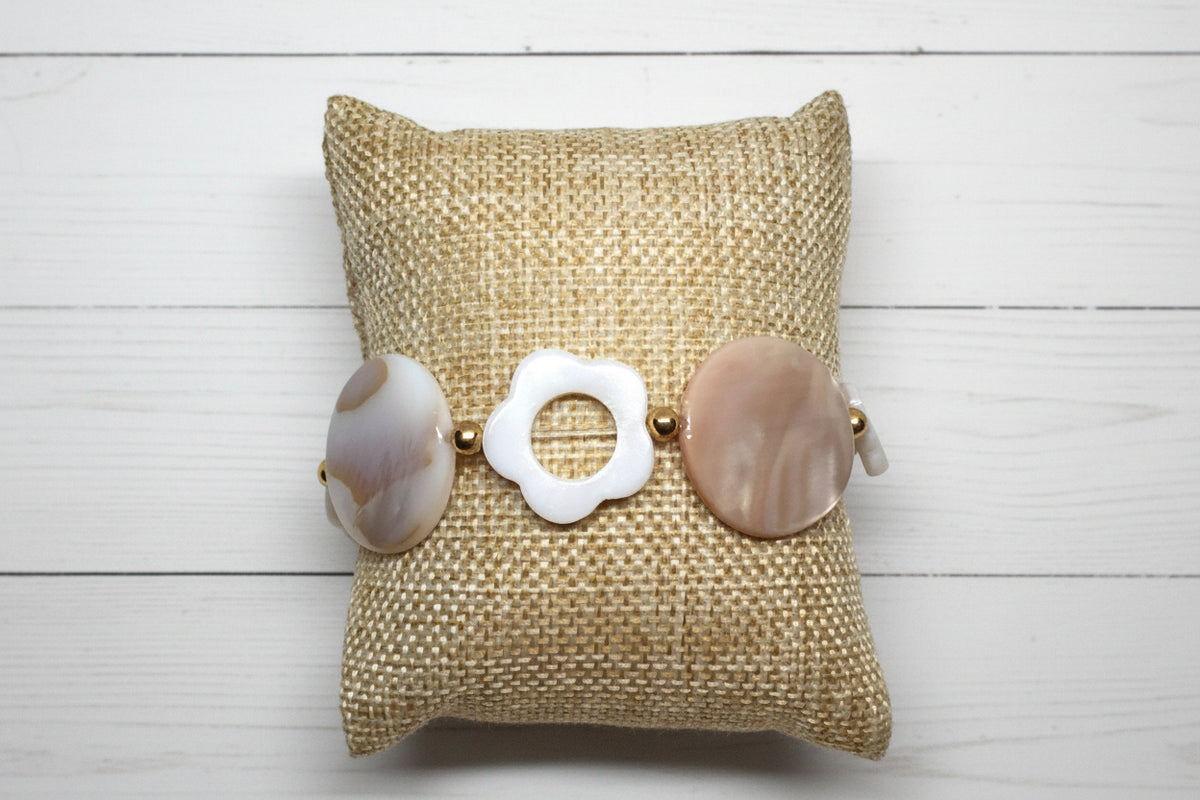 Natural Shell Beads Bracelet | Coastal Landing Handmade Jewelry - Distinct Designs