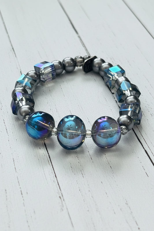 Sparkly Beaded Irredescant Glass Bracelet | Classic Elegance Handmade Jewelry - Distinct Designs