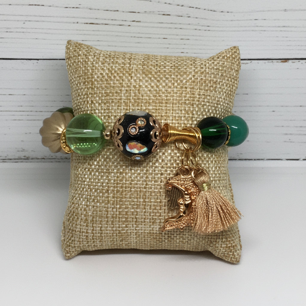 Unique Boho Chic Glass Stretch Bracelet - Green and Gold Elegance - Distinct Designs
