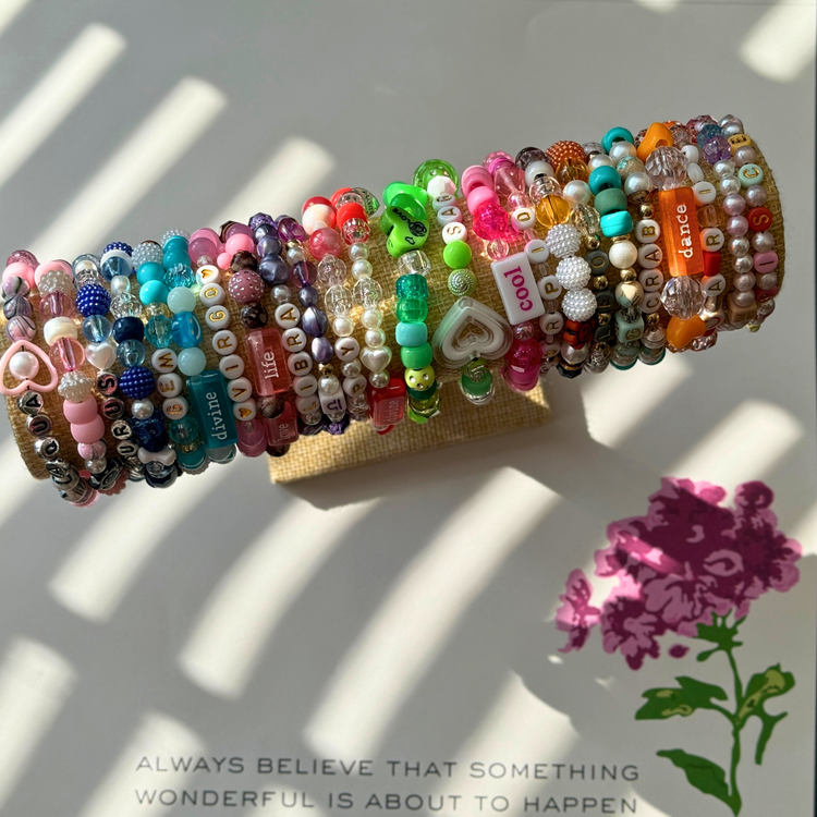 Friendship Bracelets - Distinct Designs