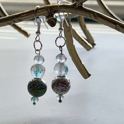 Iridescence Earrings – Elegant Shimmer with a Playful Glow