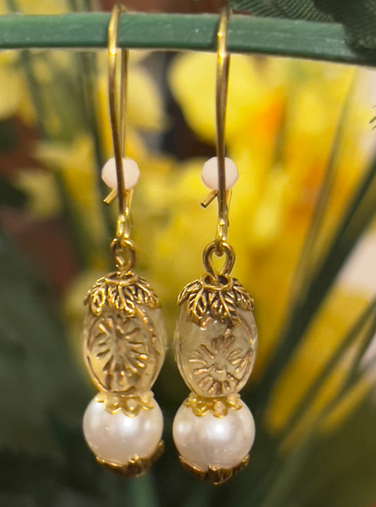 Pearl Dangles Earrings | Czech Glass & Pearl Beads Dangles